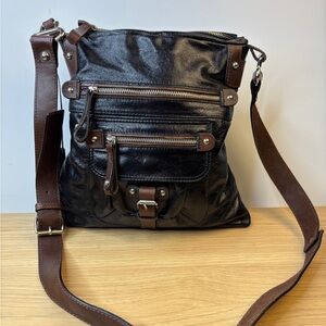 Tano‎ Classic Large Black and Brown Crossbody Bag
